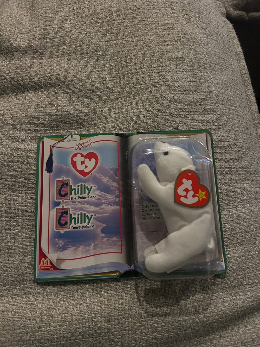 Ty Chilly Polar Bear Plush - White with Red Tag